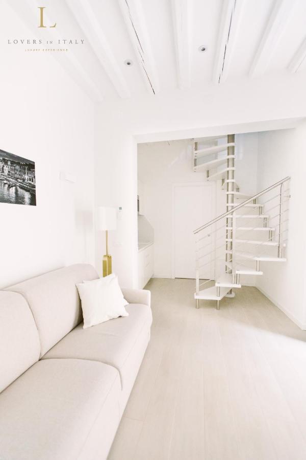 Loversinitaly Romantic Apartments - Altana And Jacuzzi Βενετία Εξωτερικό φωτογραφία